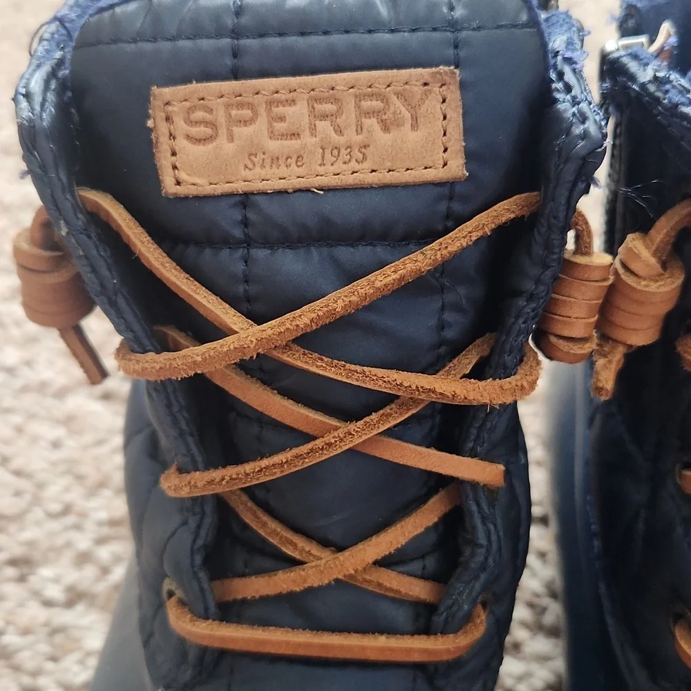 Sperry Top Sider Saltwater Quilted Navy Duck Boots
